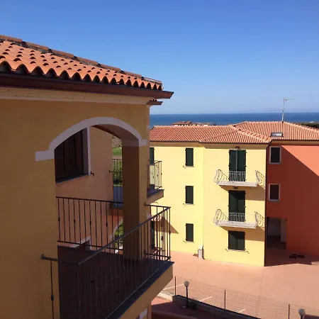 Apartment Modern 1 Bed Apartment Sleep 3 Sea View Only 700Mt From Sea