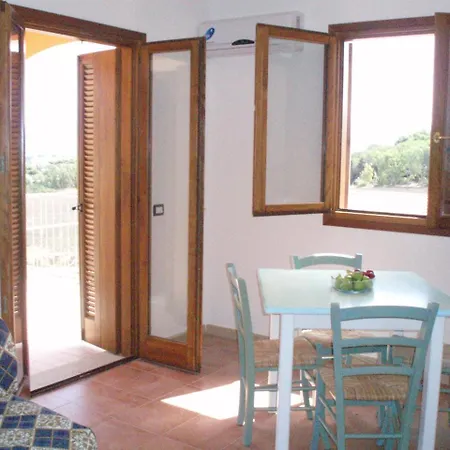 Modern 1 Bed Apartment Sleep 3 Sea View Only 700Mt From Sea Apartment