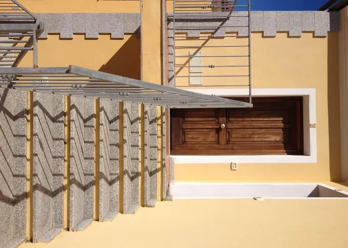 Modern 1 Bed Sleep 3 Sea View Only 700mt From Sea *